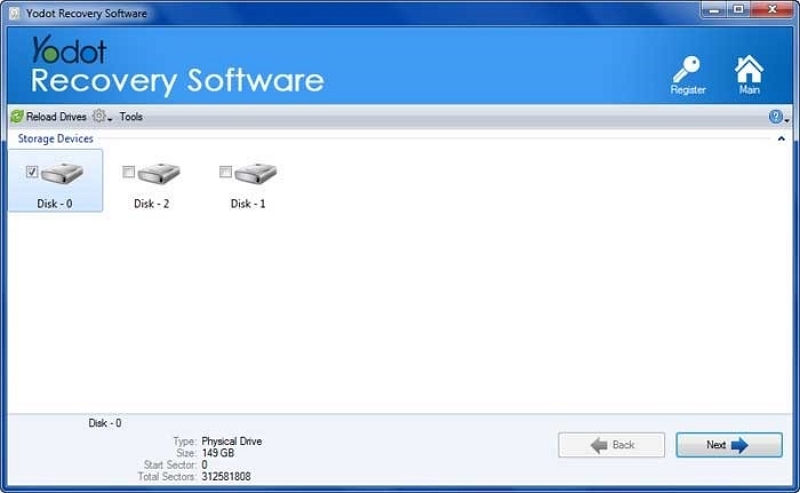 The interface of selecting hard drive | hard drive data recovery tool
